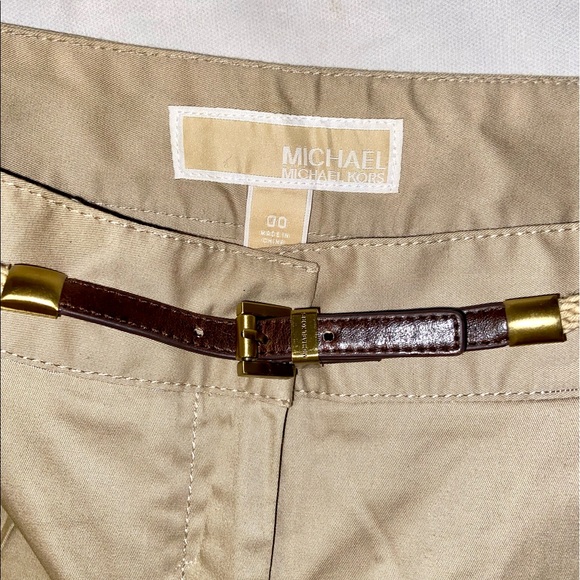 Michael Kors Shorts with Belt - Picture 2 of 3